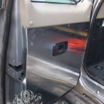 Protectie aluminiu usa portbagaj pentru Nissan Patrol Y61__