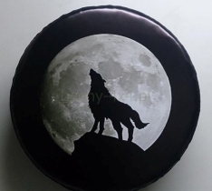 Husa roata de rezerva – print cu lup si luna