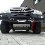 Bara fata fara bullbar pentru Toyota Land Cruiser J200 (2007-) modelul nou-